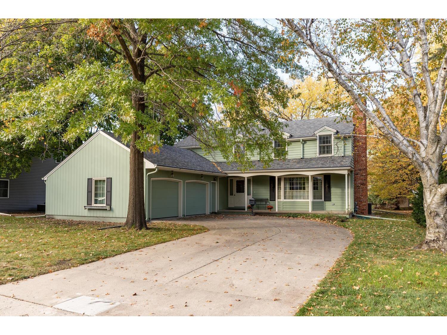 636 12th Street SE, Owatonna, MN, 55060 MLS 6118471 Edina Realty