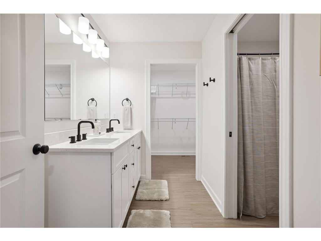 636 Franklin Street Roberts WI 54023 7058477 image13