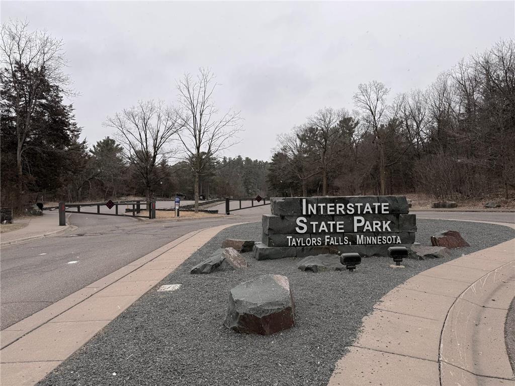 636 Hazel Alley Taylors Falls MN 55084 7032519 image6