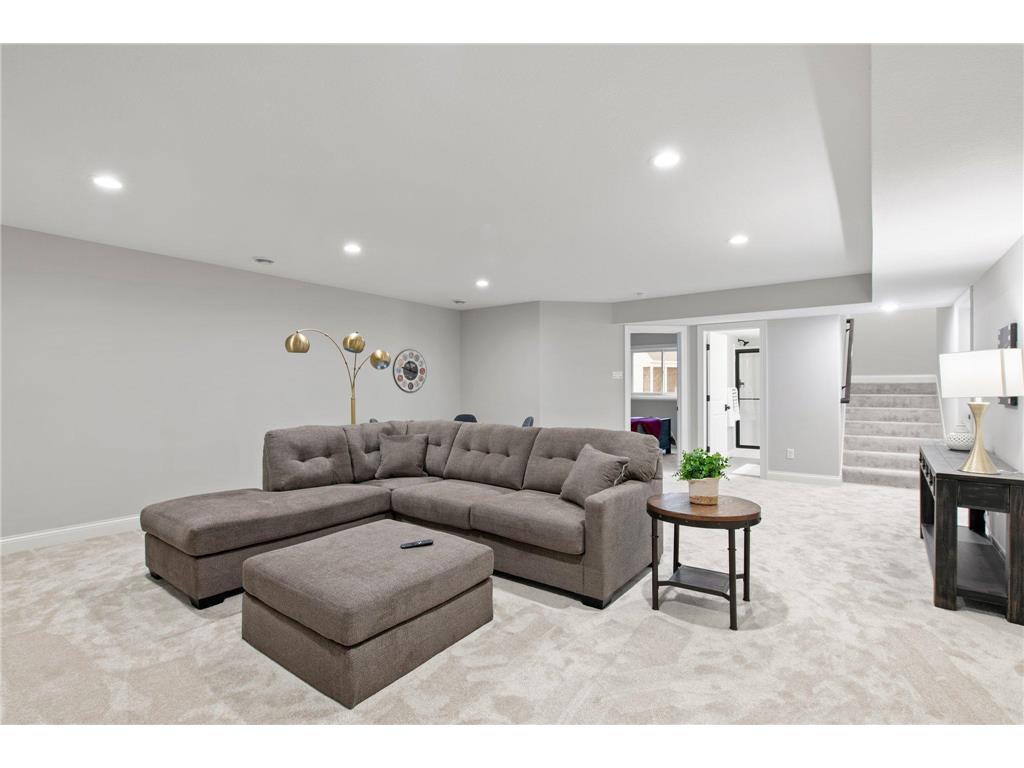 636 Parkside Court Eagan MN 55123 6532040 image23