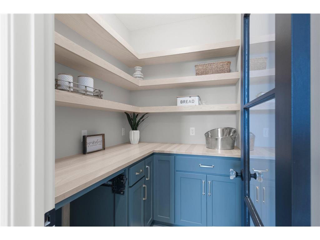 636 Parkside Court Eagan MN 55123 6532040 image6