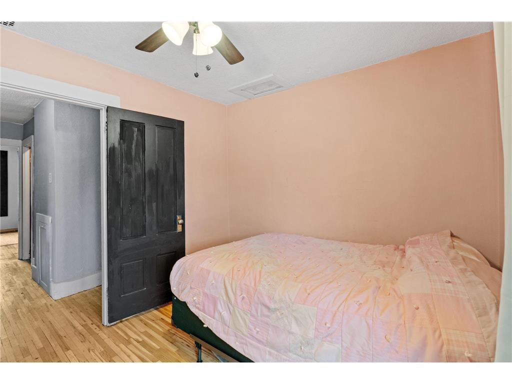 636 School Street Anoka MN 55303 7078063 image34