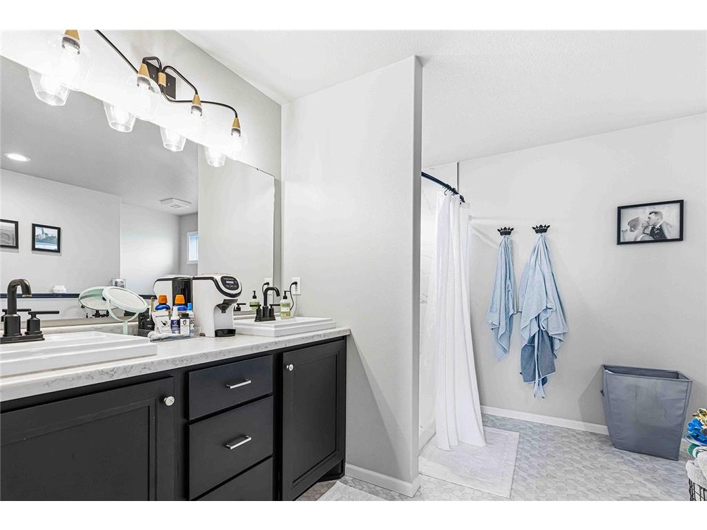 6363 S 54th Avenue S Fargo ND 58104 7098698 image39