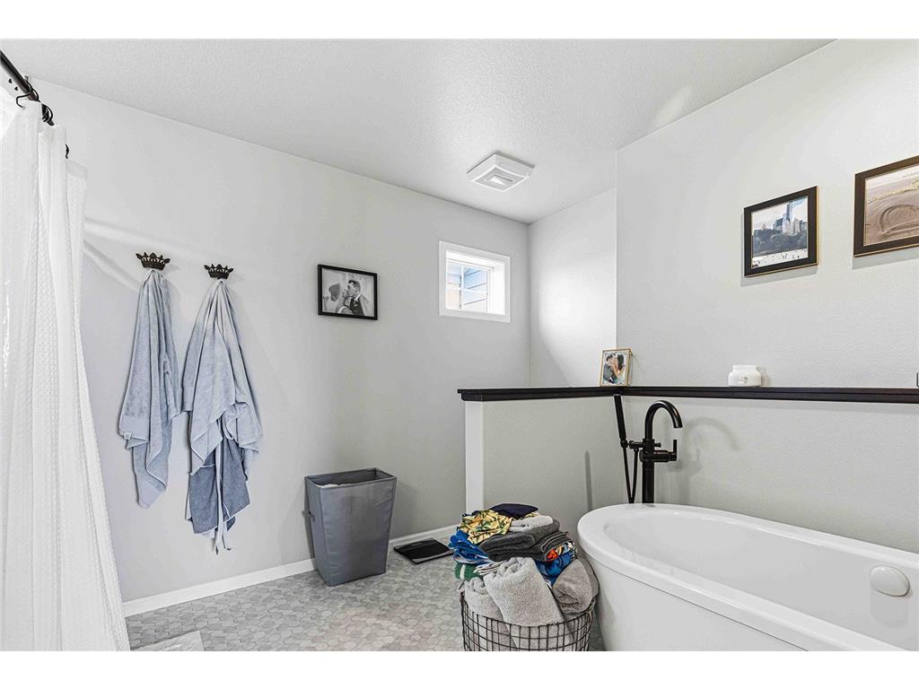 6363 S 54th Avenue S Fargo ND 58104 7098698 image40