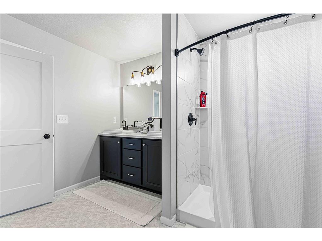 6363 S 54th Avenue S Fargo ND 58104 7098698 image44