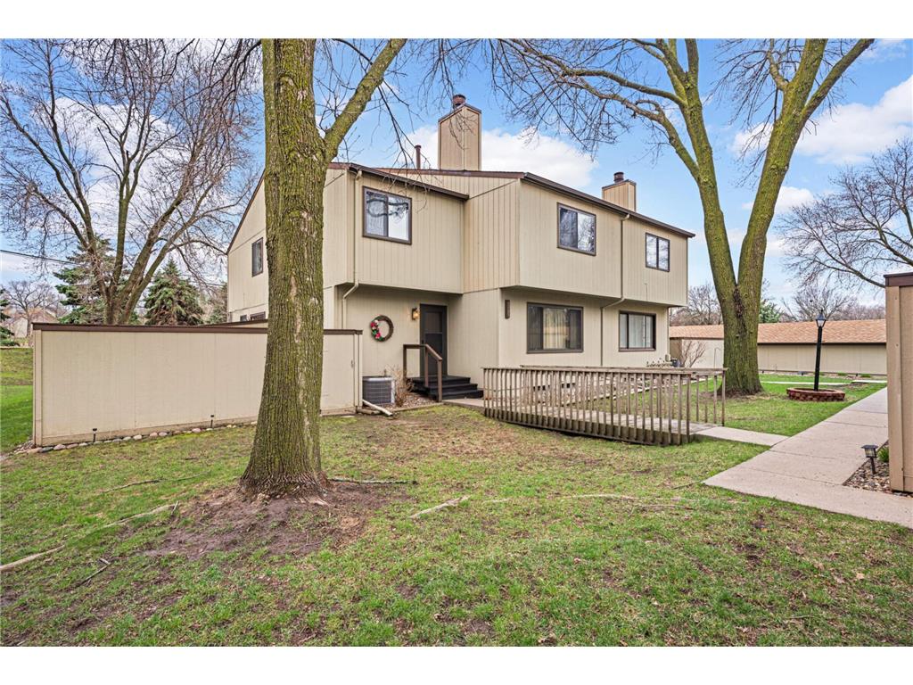 6365 Saint Johns Drive Eden Prairie MN 55346 6510901 image1