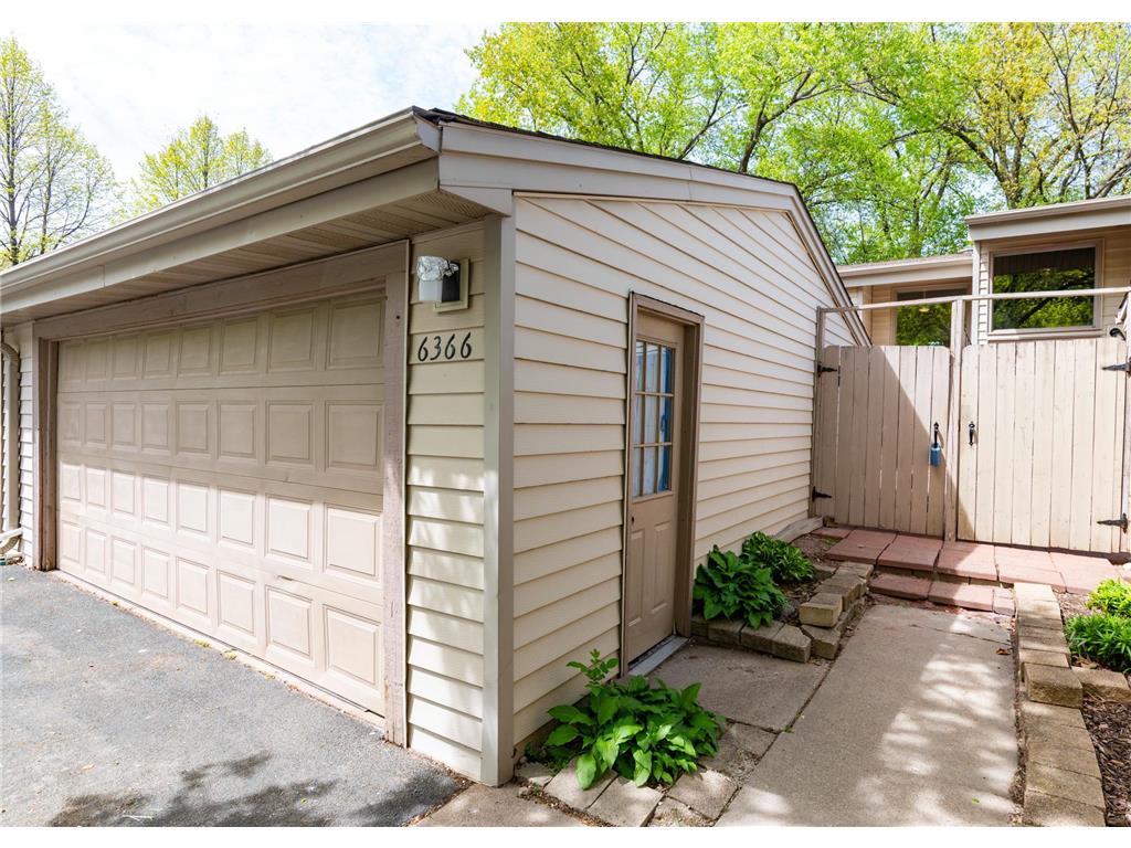 6366 Aspenwood Plaza Woodbury MN 55125 7043863 image1