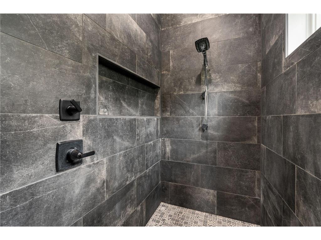 6367 232nd Street W Warsaw Twp MN 55021 - Cannon 7077915 image31