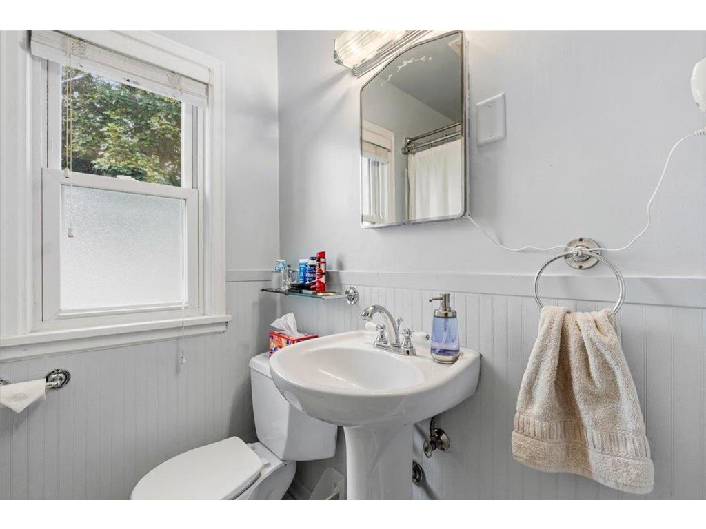 637 7th Avenue S South Saint Paul MN 55075 7088775 image16