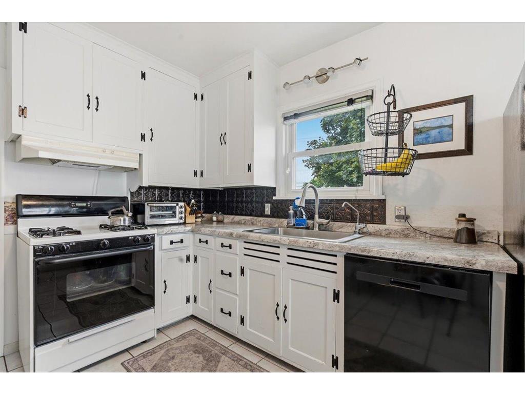 637 7th Avenue S South Saint Paul MN 55075 7088775 image8