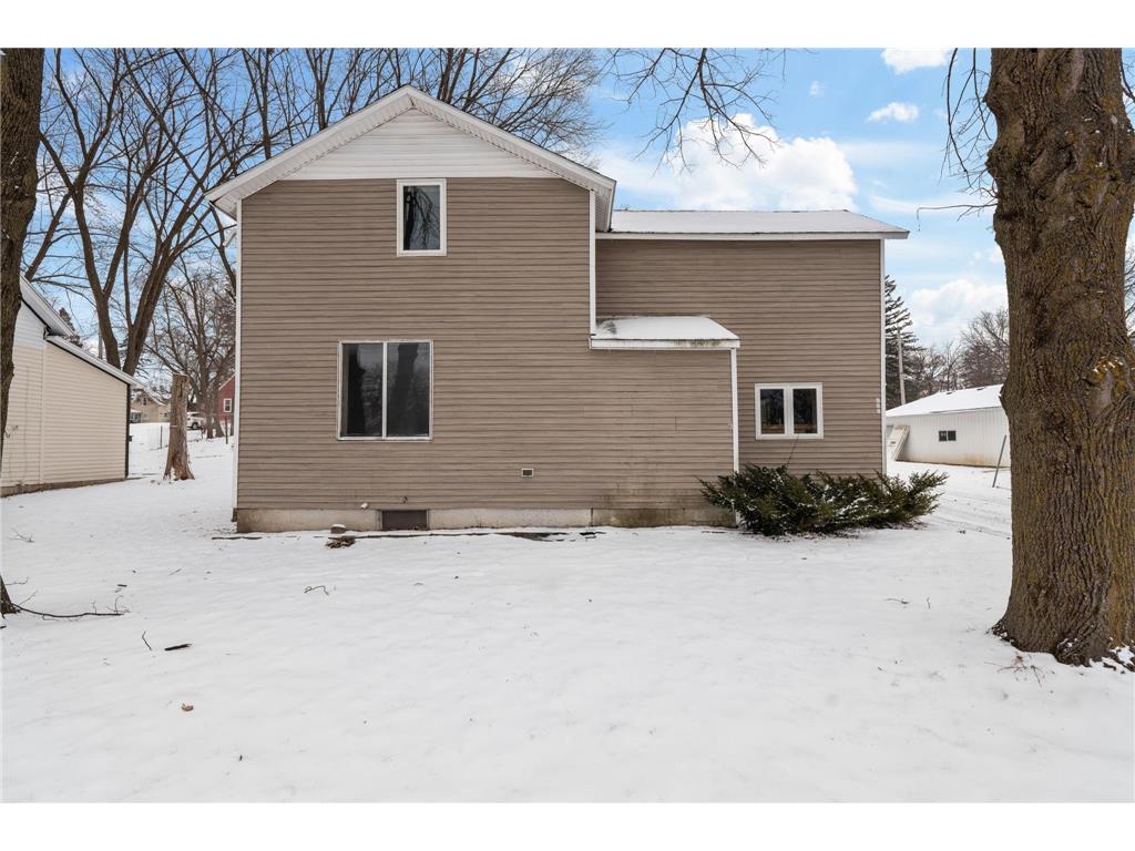637 E Rose Street Owatonna MN 55060 6670469 image1