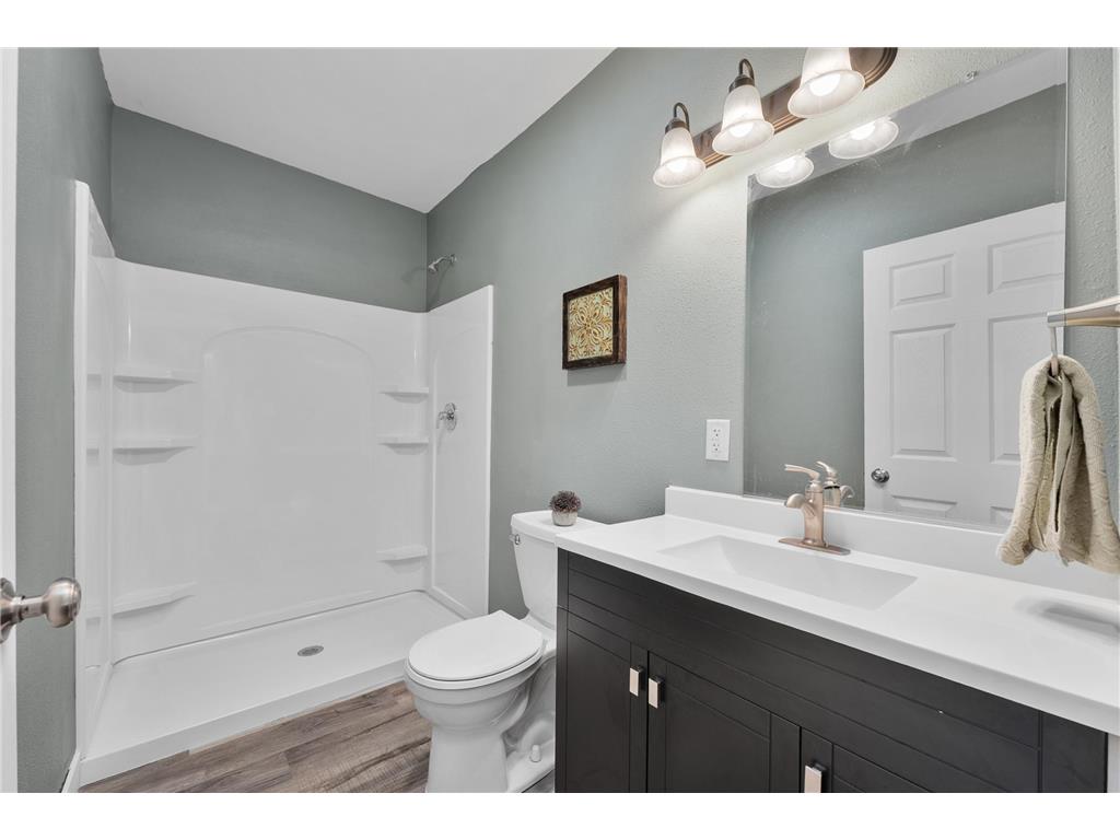 637 Lake Street Eau Claire WI 54703 7098497 image13