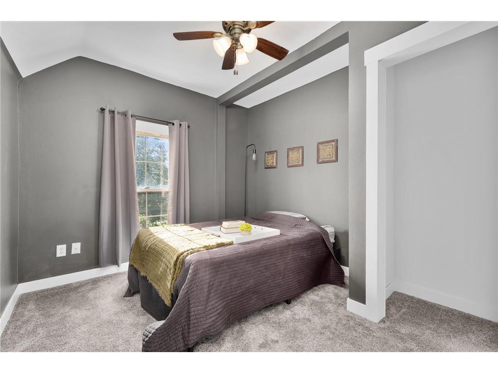 637 Lake Street Eau Claire WI 54703 7098497 image24