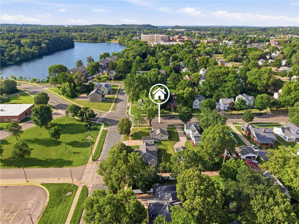 637 Lake Street Eau Claire WI 54703 7098497 image41