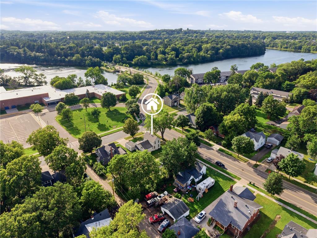 637 Lake Street Eau Claire WI 54703 7098497 image42