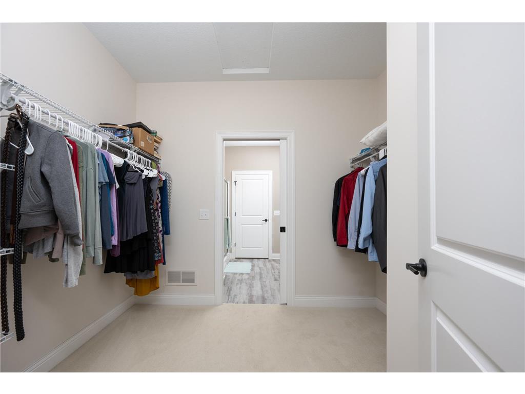 637 Maple Court New Richmond WI 54017 - Paperjack Creek 7024315 image21