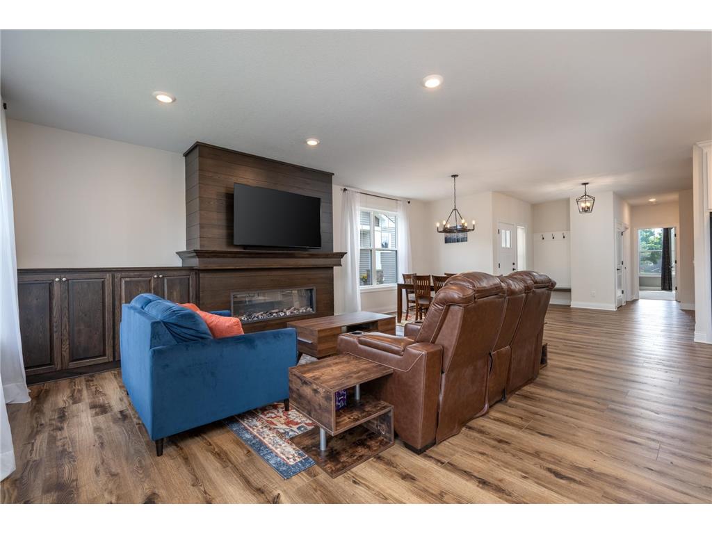 637 Maple Court New Richmond WI 54017 - Paperjack Creek 7024315 image3