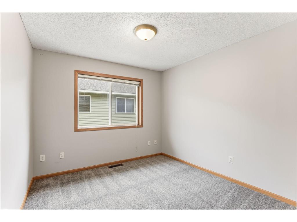 6372 13TH Street N Oakdale MN 55128 6797278 image14