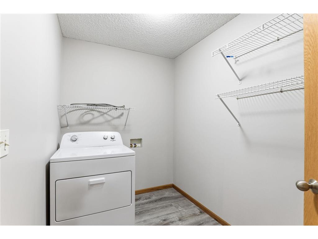 6372 13TH Street N Oakdale MN 55128 6797278 image17