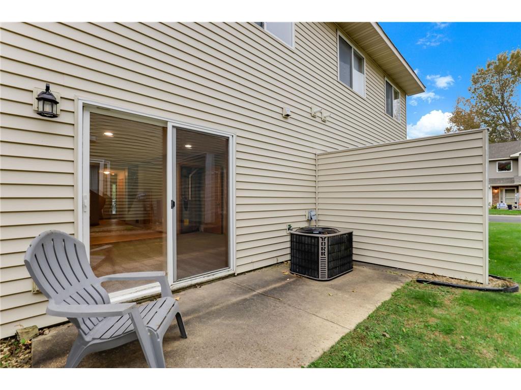 6372 13TH Street N Oakdale MN 55128 6797278 image20