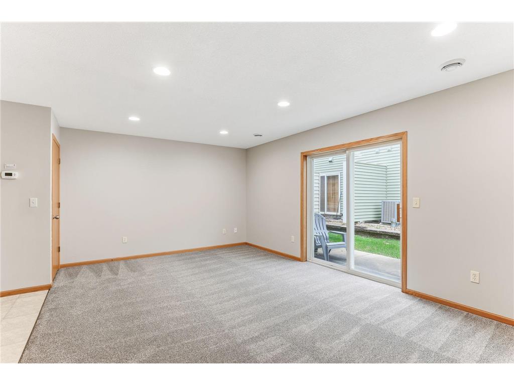 6372 13TH Street N Oakdale MN 55128 6797278 image6