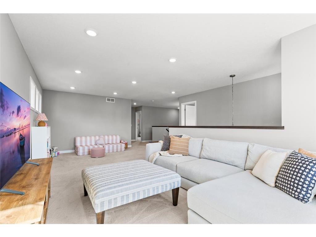 6373 Apple Court Inver Grove Heights MN 55077 7044057 image24