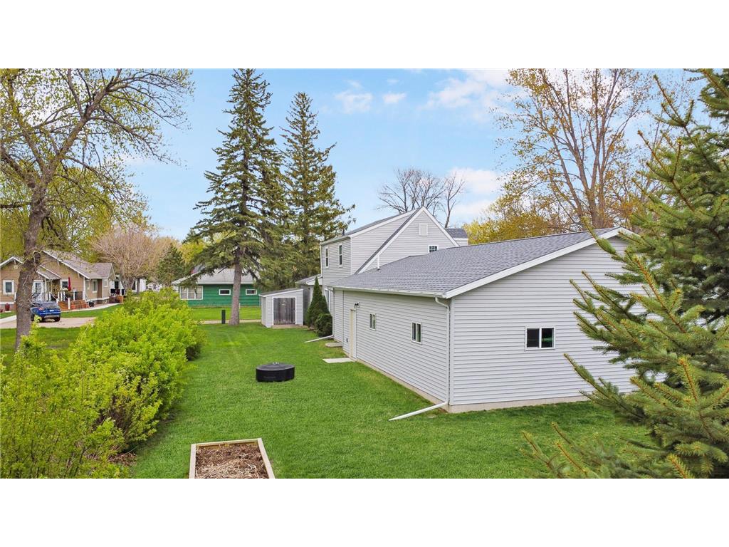 638 6th Street Westbrook MN 56183 7067437 image3