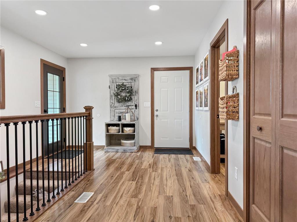 638 6th Street Westbrook MN 56183 7067437 image4