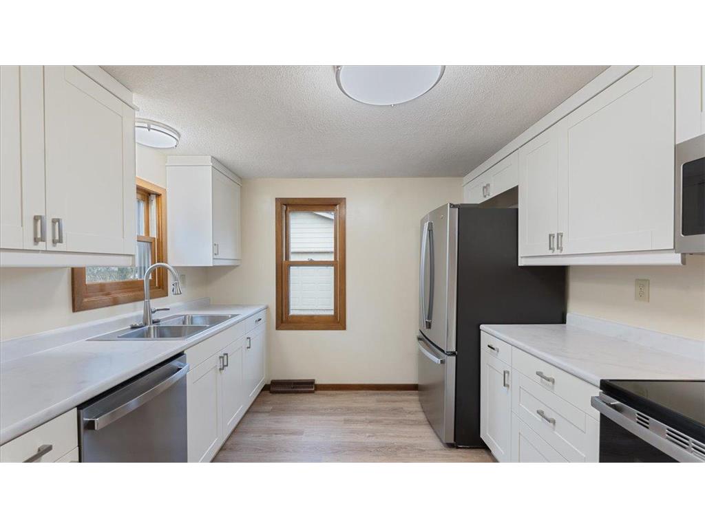 638 Julii Street Willmar MN 56201 6816530 image4