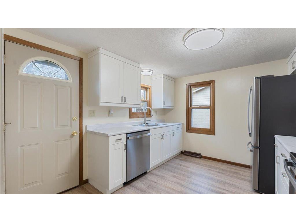 638 Julii Street Willmar MN 56201 6816530 image5