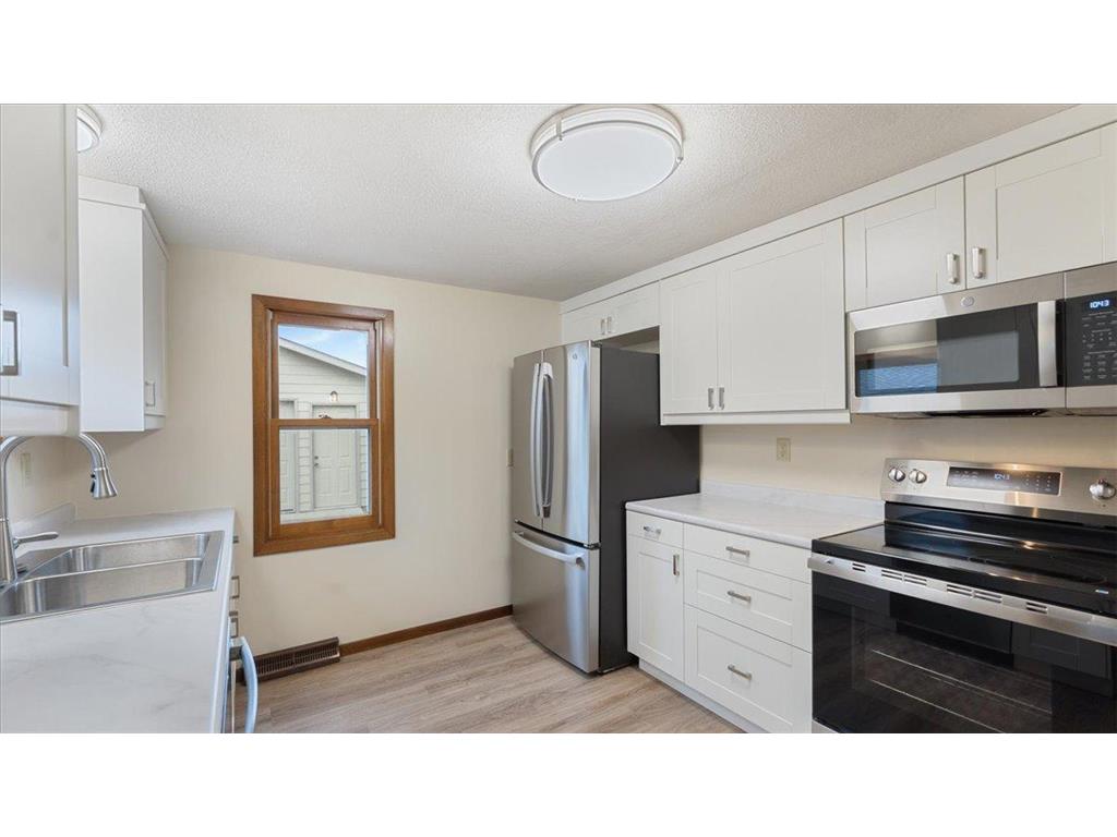 638 Julii Street Willmar MN 56201 6816530 image6