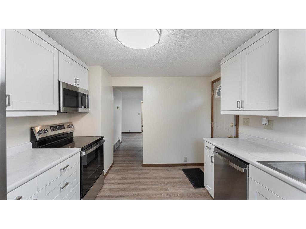 638 Julii Street Willmar MN 56201 6816530 image7