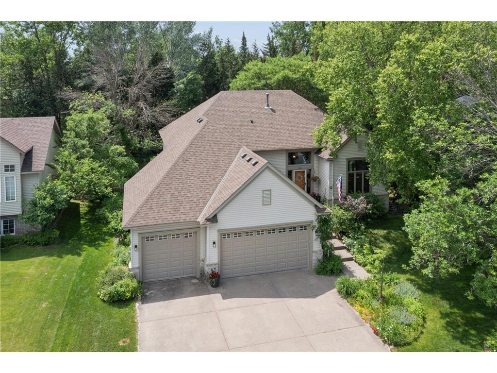 638 Oakwood Drive Shoreview MN 55126 7084271 image1