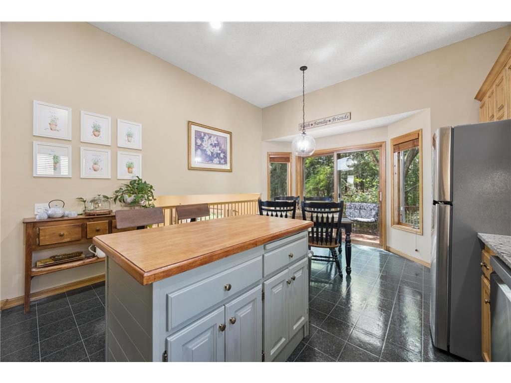 638 Oakwood Drive Shoreview MN 55126 7084271 image13
