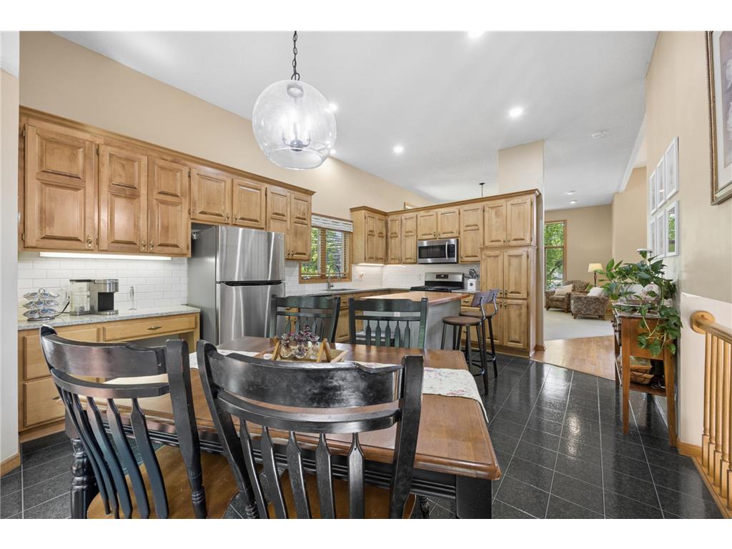 638 Oakwood Drive Shoreview MN 55126 7084271 image17