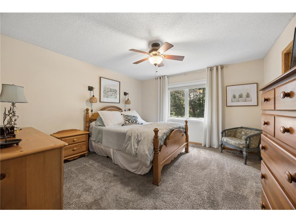 638 Oakwood Drive Shoreview MN 55126 7084271 image28