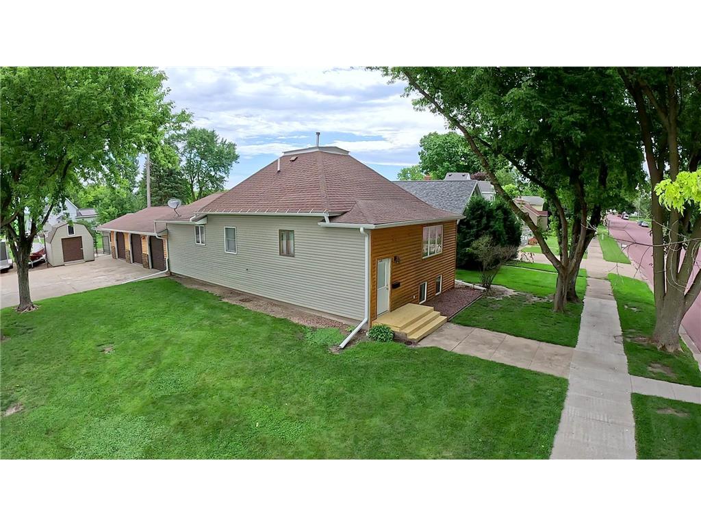 638 W Ciro Street Truman MN 56088 6562284 image1