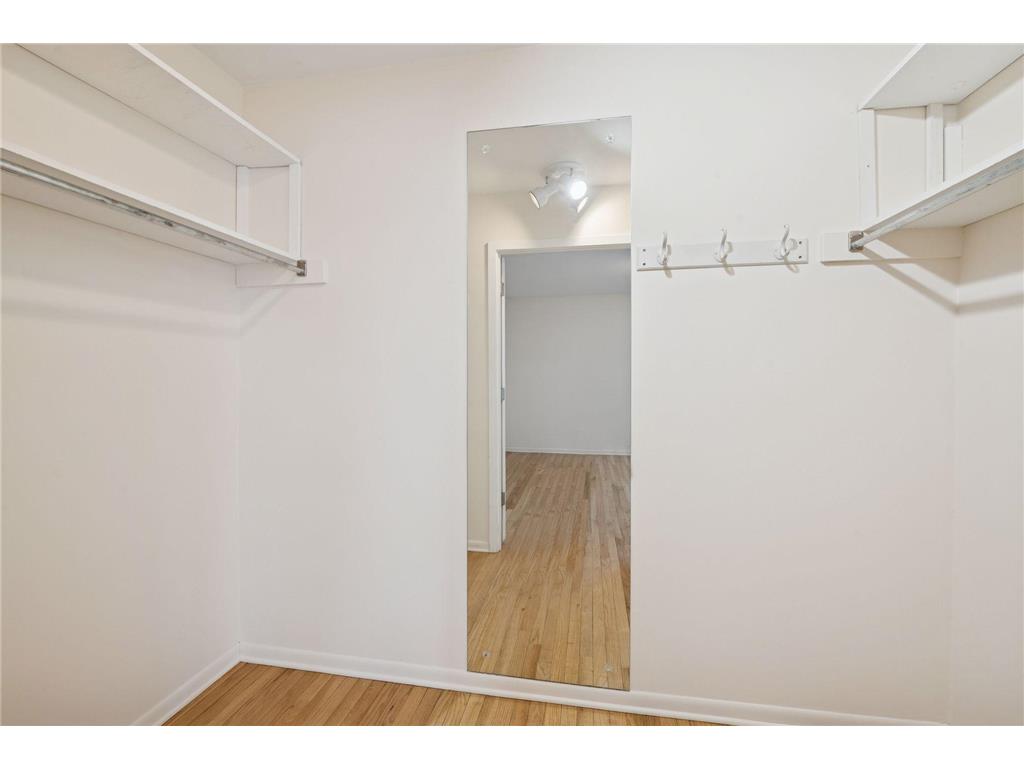 6381 Barrie Road #0120 Edina MN 55435 6820004 image24