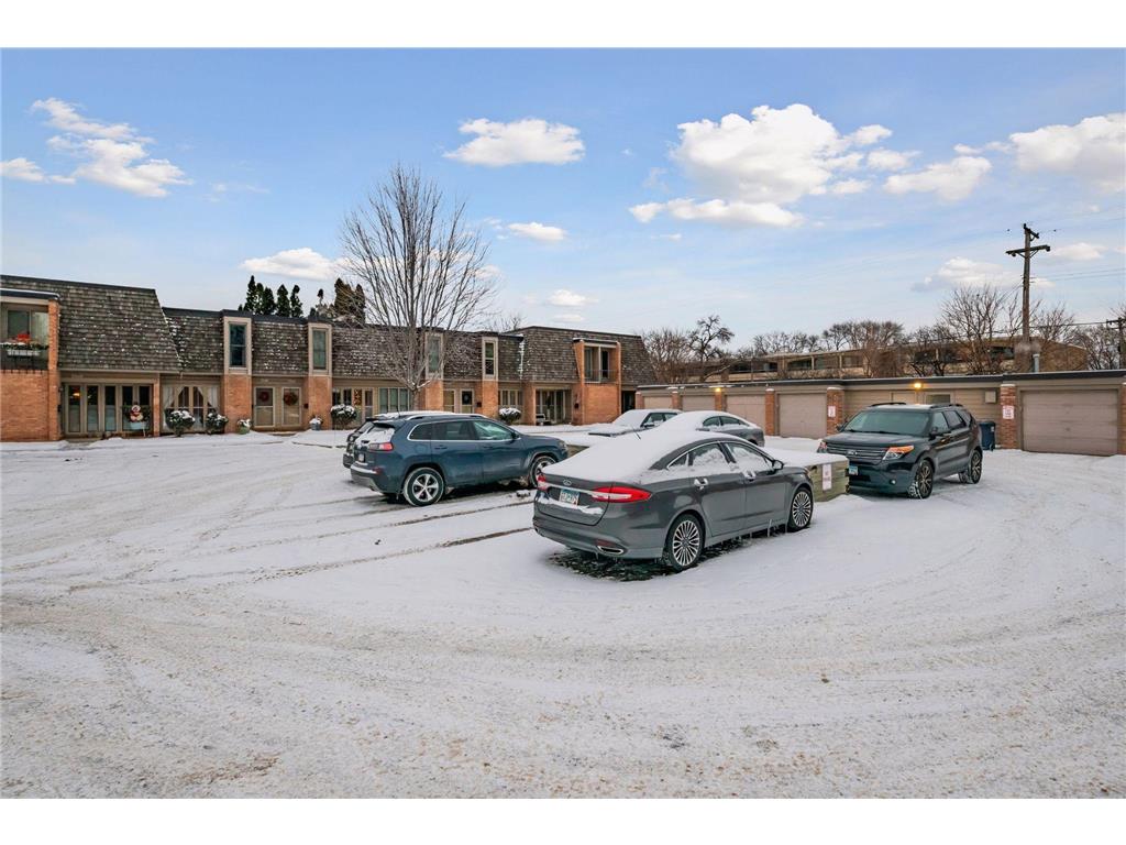 6381 Barrie Road #0120 Edina MN 55435 6820004 image30