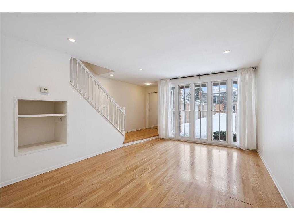 6381 Barrie Road #0120 Edina MN 55435 6820004 image6