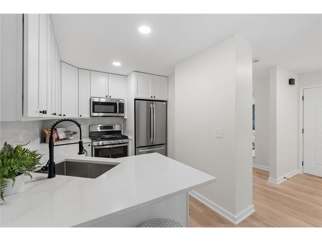 6383 Saint Johns Drive Eden Prairie MN 55346 7095263 image13
