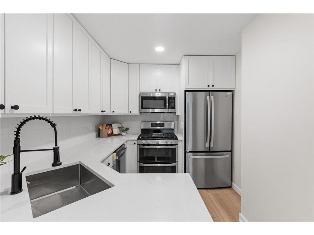 6383 Saint Johns Drive Eden Prairie MN 55346 7095263 image15