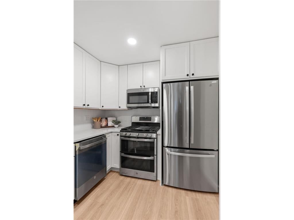 6383 Saint Johns Drive Eden Prairie MN 55346 7095263 image17