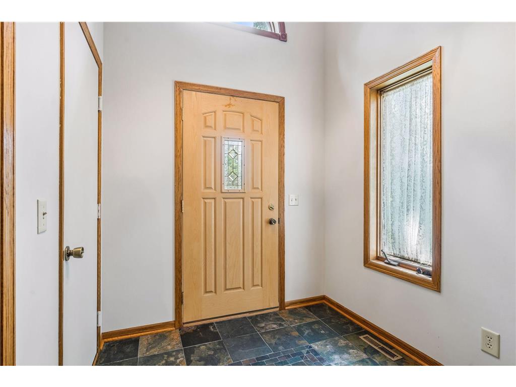 6386 255th Street Wyoming MN 55092 7102091 image24