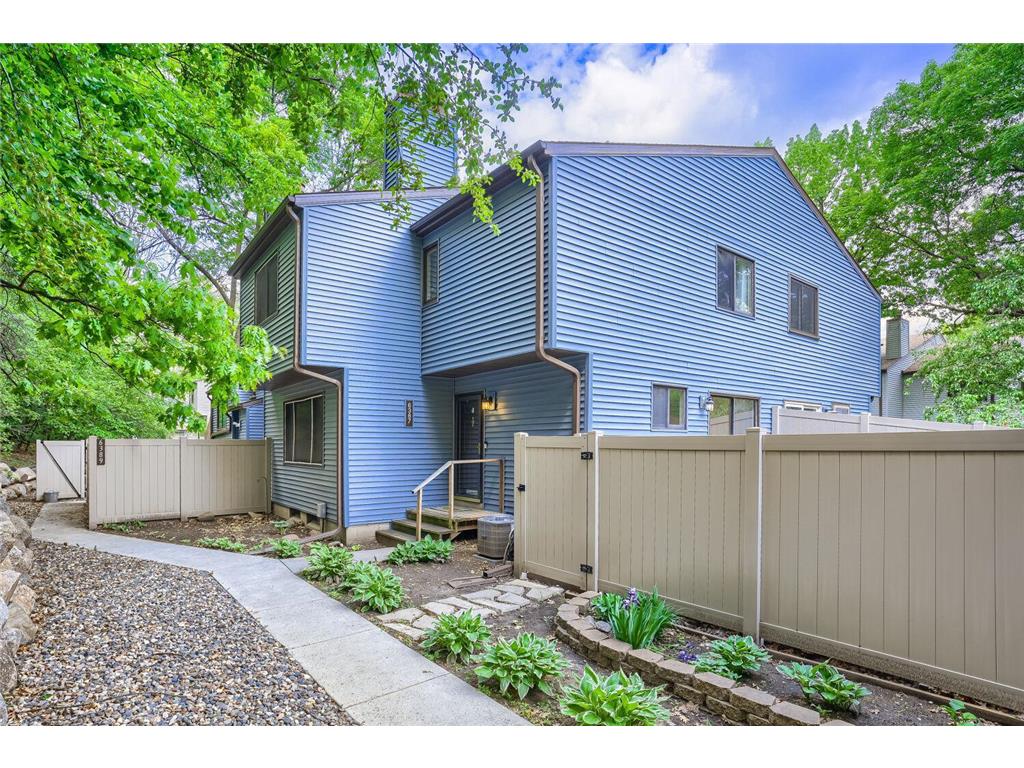 6387 Saint Johns Drive Eden Prairie MN 55346 7080310 image1