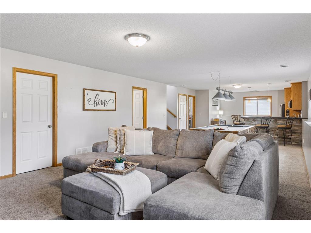 639 129th Avenue NE Blaine MN 55434 7046150 image29
