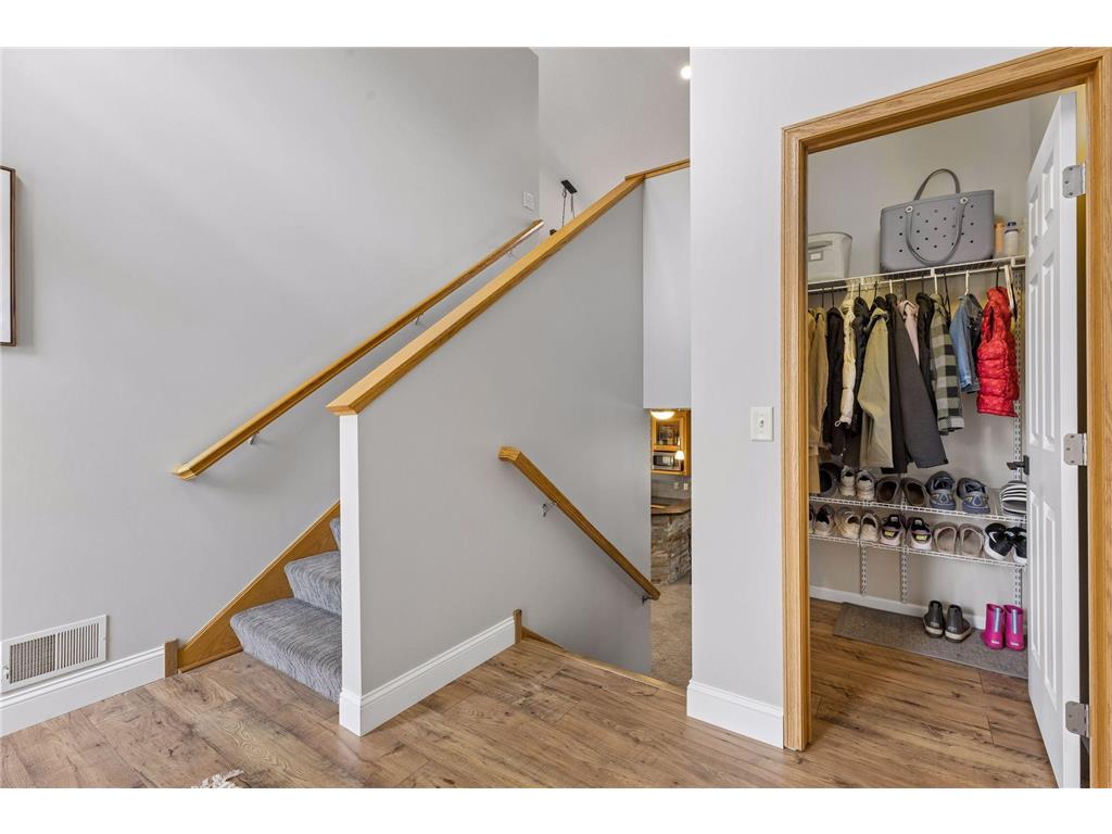 639 129th Avenue NE Blaine MN 55434 7046150 image3