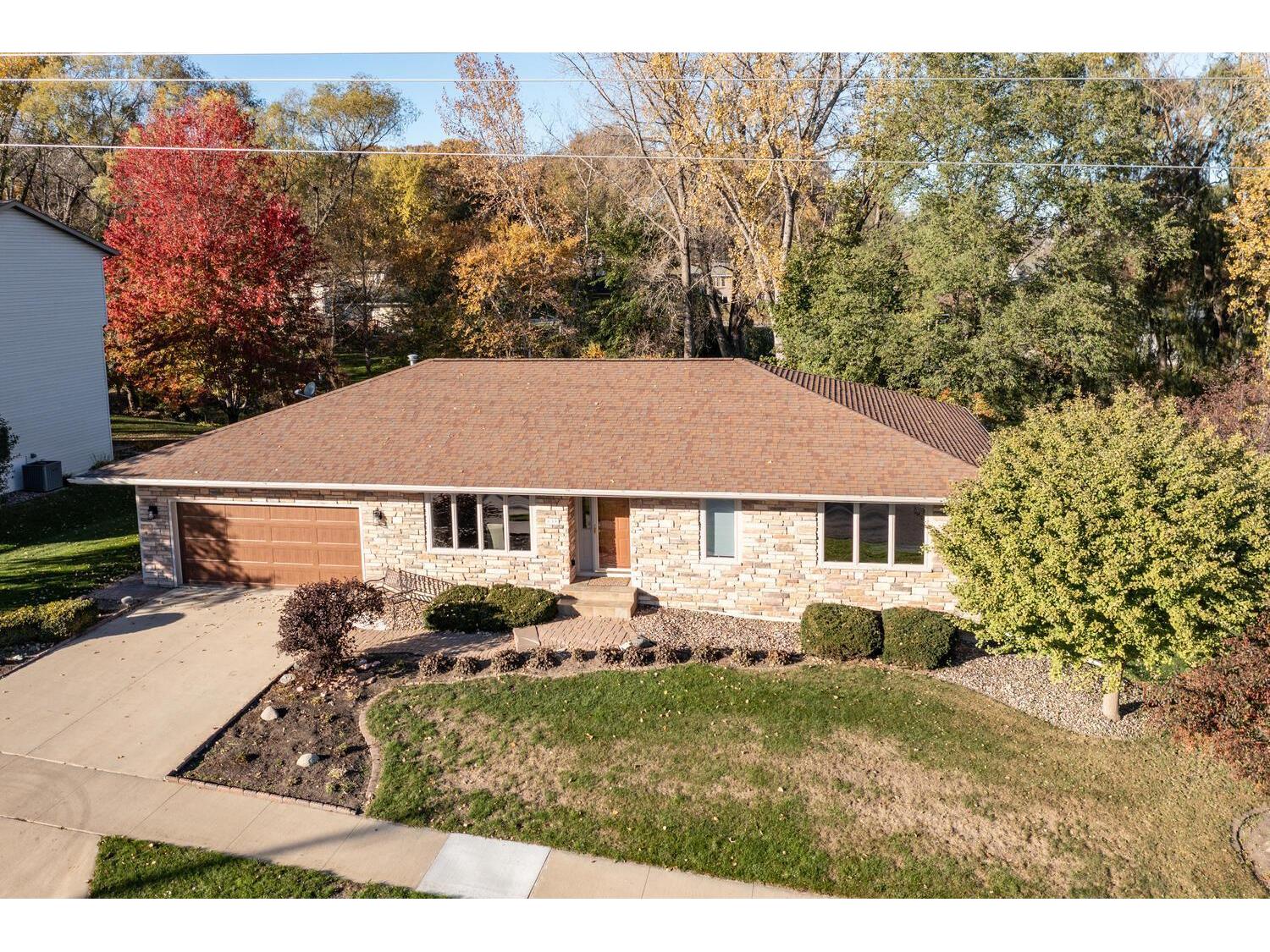 639 25th Street SW, Rochester, MN 55902 MLS 6119196 Edina Realty