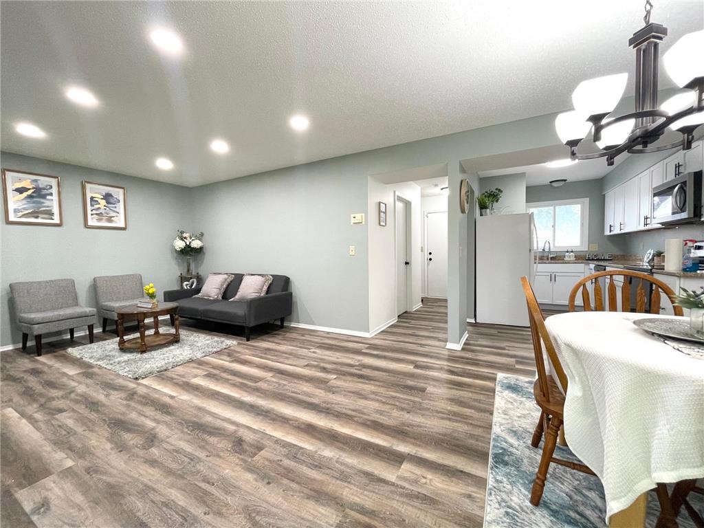 639 E Burnsville Parkway #47 Burnsville MN 55337 6390650 image1