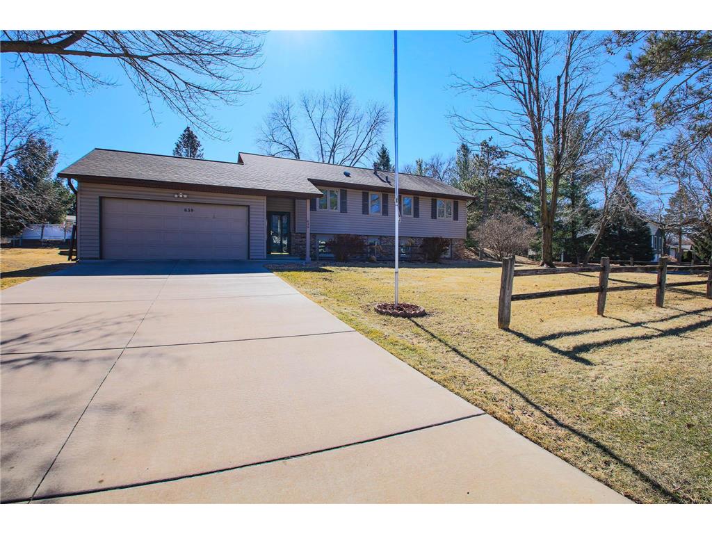 639 Nightingale Boulevard Stillwater MN 55082 6686063 image1